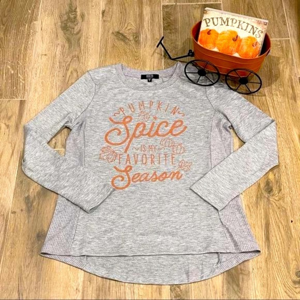 Modern Canvas Size S Heather Gray “Pumpkin Spice Is My Favorite Season” Tunic